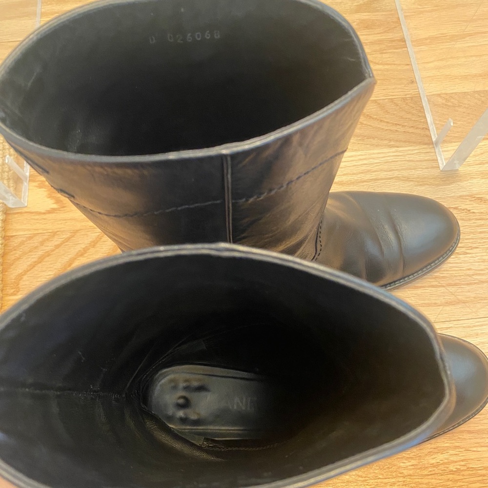 CHANEL
Interlocking CC Logo Leather Moto Boots - Picture 10 of 11